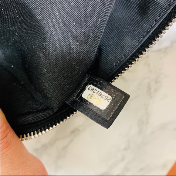 ❌SOLD❌CHANEL PVC Crumpled Calfskin Shoulder Bag - Picture 7 of 7